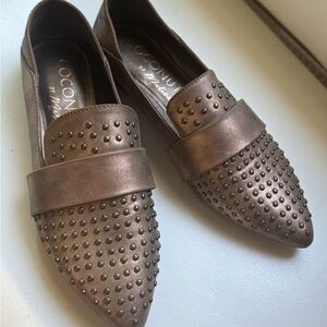 Coconuts by Matisse Studded Pointed Toe Loafers – Bronze Brown, Size 7.5